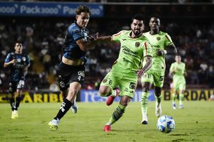 Querétaro y Juárez cierran de forma frenética para dividir puntos en partido pendiente