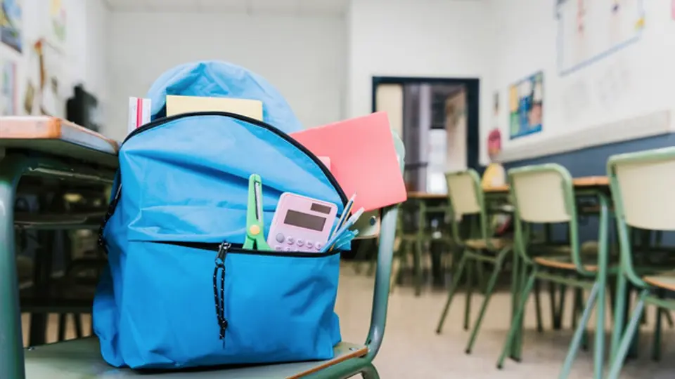 Critican que las autoridades educativas no hayan consultado adecuadamente a madres y padres de familia / Magnific