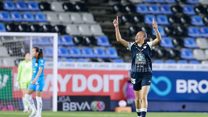 Aline Gomes de Pachuca en celebración ante Rayadas de Monterrey en la Semifinal del Clausura 2026 de la Liga MX Femenil | MEXSPORT