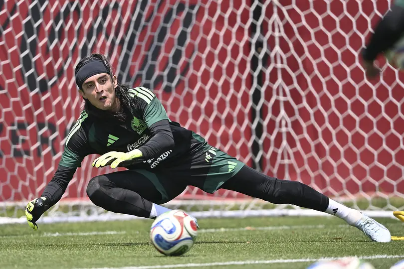 Carlos Acevedo en entrenamiento con Selección Mexicana | IMAGO7