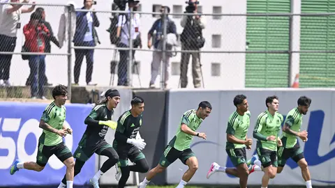 Santiago Giménez, Johan Vásquez y Obed Vargas se integran a la Selección Mexicana
