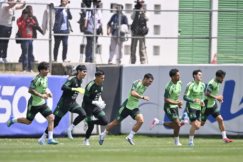 Entrenamiento de la Selección Mexicana en el CAR en días anteriores | IMAGO7