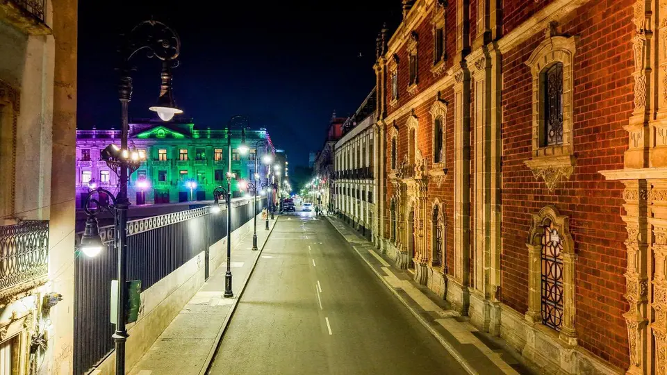La idea es que el Centro Histórico se convierta en un punto de encuentro turístico y cultural para visitantes / FB: @ClaraBrugadaM