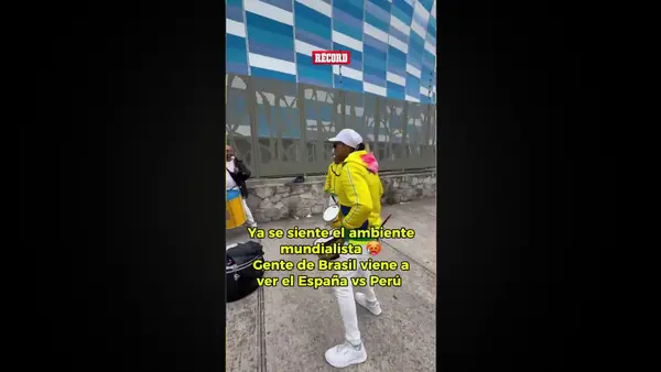 ¡Samba en Puebla! Afición brasileña presente en el amistoso entre España y Perú