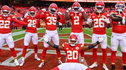 Chiefs NFL l Instagram: @sneed_