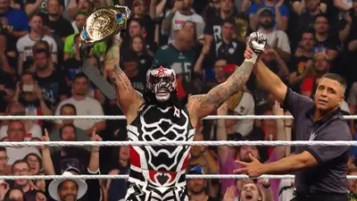 ¡9 defensas y contando! Penta vence a Rey Mysterio y mantiene el Campeonato Intercontinental