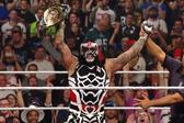 ¡9 defensas y contando! Penta vence a Rey Mysterio y mantiene el Campeonato Intercontinental