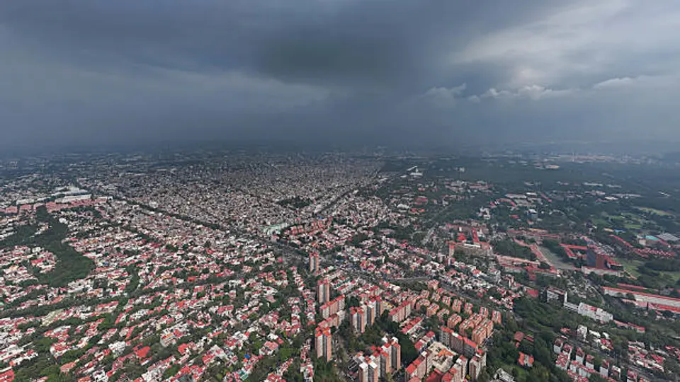 Las fuertes precipitaciones podrían provocar inundaciones, deslaves y encharcamientos en distintos estados de México./ Pixabay