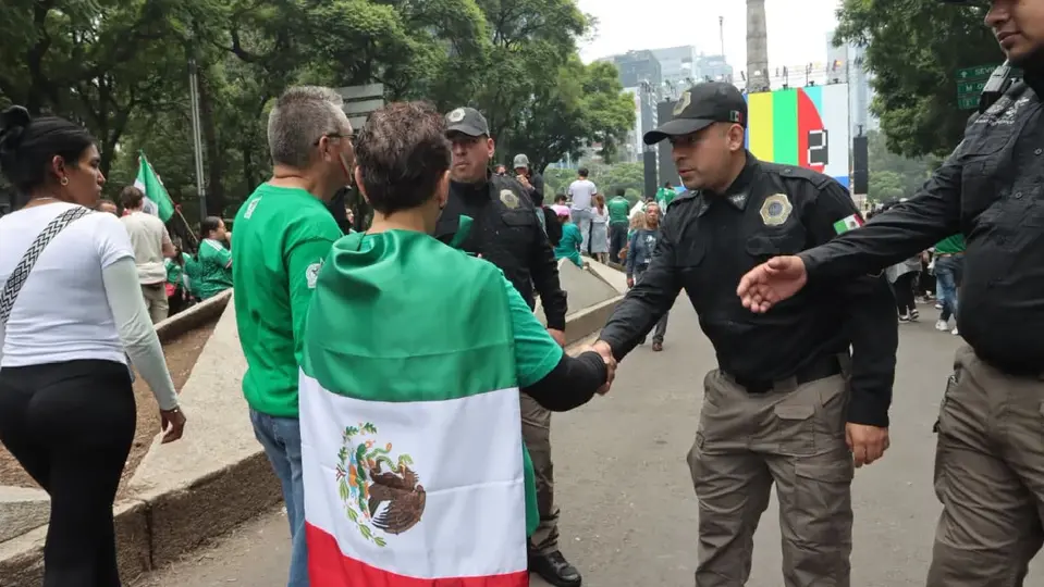 Los turistas han dejado una derrama económica muy importante en el país / FB: @PoliciaCDMX