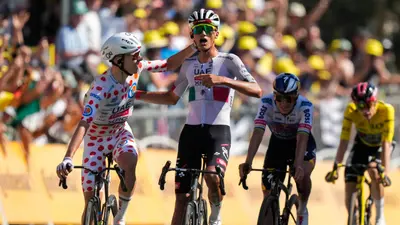 Isaac del Toro supera una complicada quinta etapa y se mantiene entre los mejores del Tour de Francia