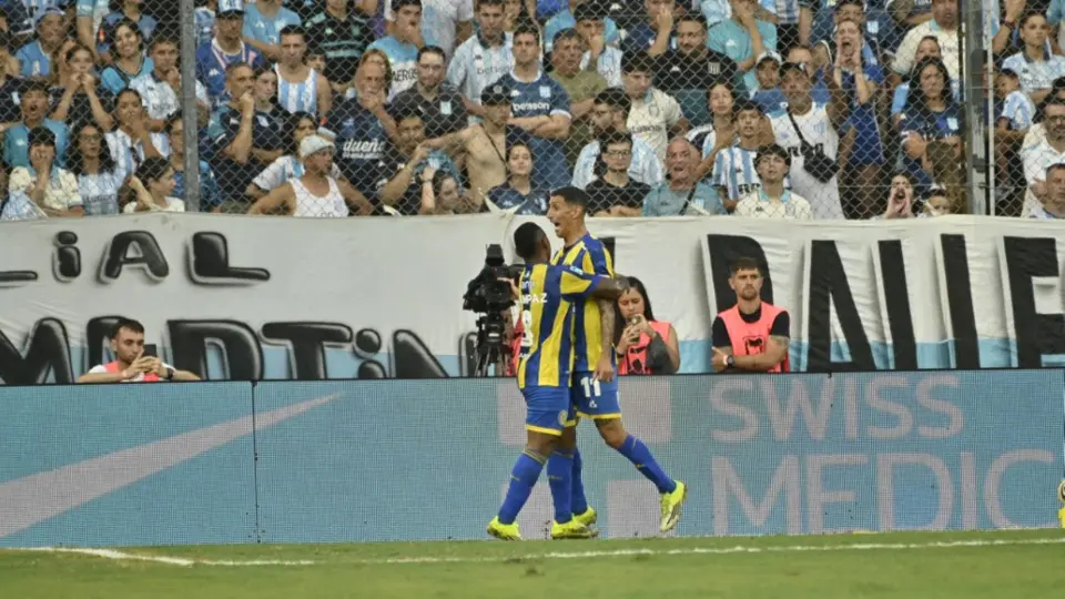 Jáminton Campaz y Ángel Di María | AFP