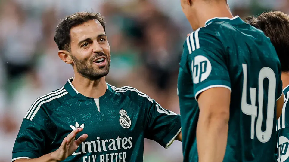 Bernardo Silva en el partido de Real Madrid contra Ferencvaros | X: @realmadrid