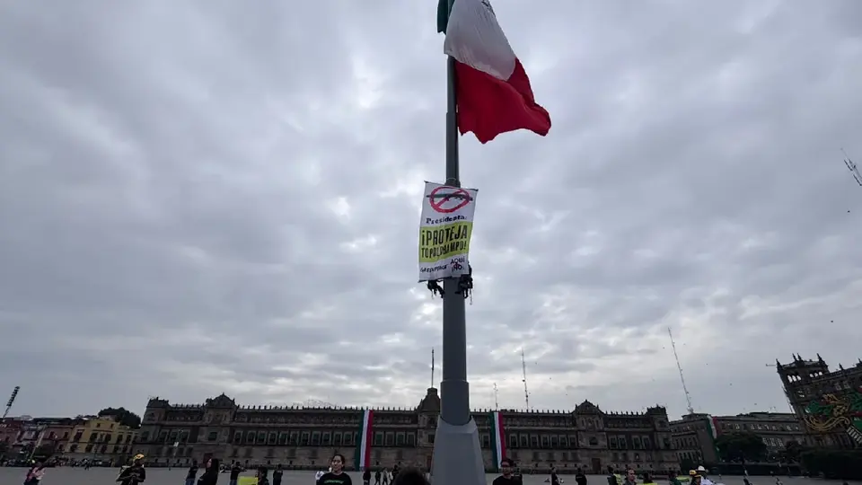 Los manifestantes dirigieron sus mensajes a la presidenta Claudia Sheinbaum Pardo./ Captura de pantalla