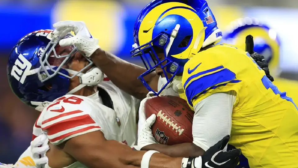 Xavier Smith, receptor abierto, en su etapa con Los Angeles Rams, ante los New York Giants | AFP