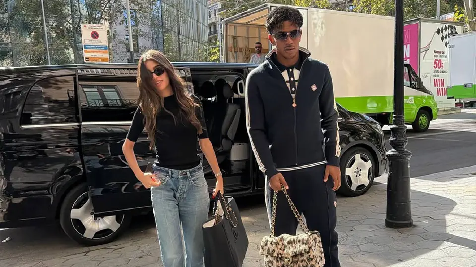 Lamine Yamal y su pareja Inés García en una salida | INSTAGRAM