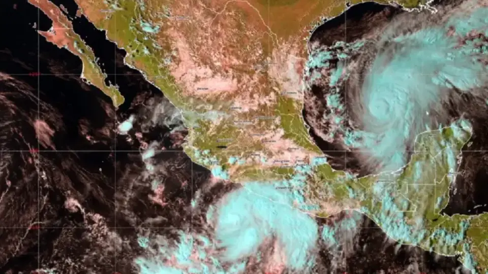 Isaías se fortaleció a huracán categoría 1 mientras avanza sobre el Atlántico / CONAGUA