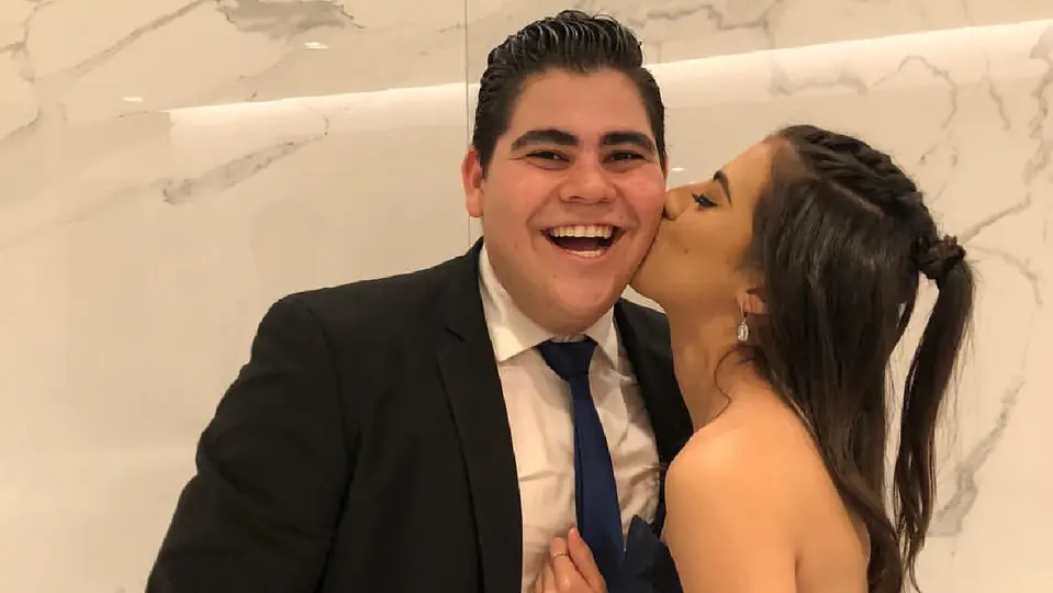 Valeria Bermea es una arquitecta que mantiene una relación sentimental con Edgardo Martínez / Especial