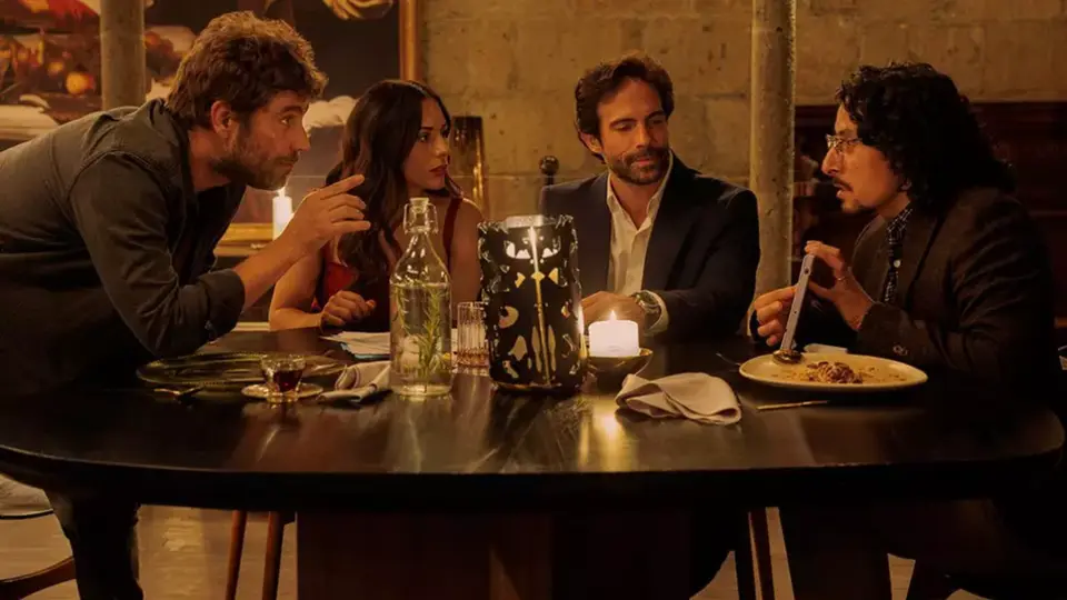 Zuria Vega, Osvaldo Benavides, Michel Brown y Raúl Briones encabezan el elenco de El Círculo / Netflix
