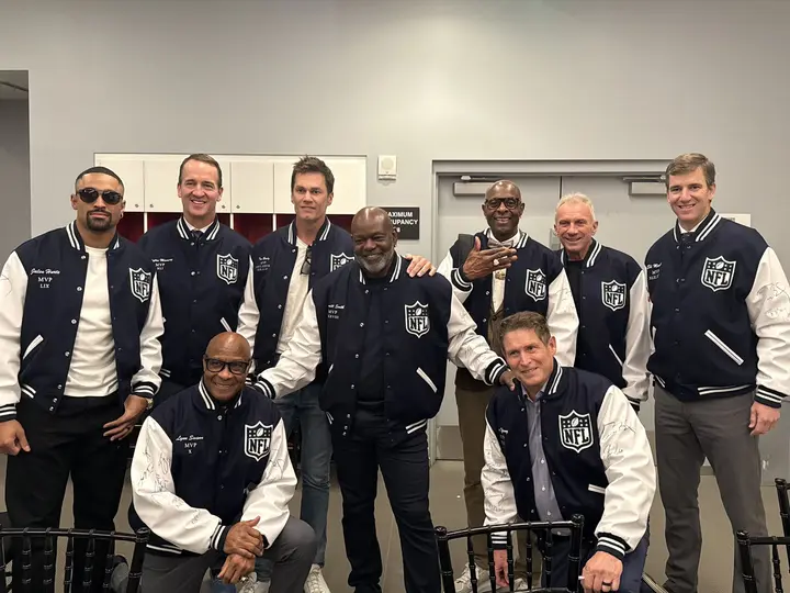 Homenajearon a los MVP del Super Bowl | X @EmmittSmith22