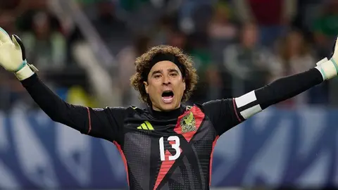 Para Herrera; Ochoa tiene que ser titular en el Tri | MEXSPORT