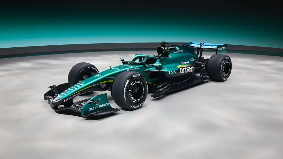 Así es el nuevo monoplaza de Aston Martin, primero diseñado por Adrian Newey | X: @AstonMartinF1