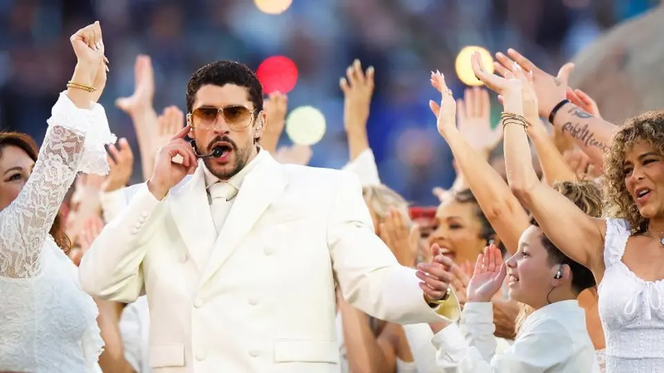 Bad Bunny y su show en el medio tiempo del Super Bowl | AP