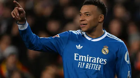Mbappé anotó el segundo gol del partido ante Valencia | AP