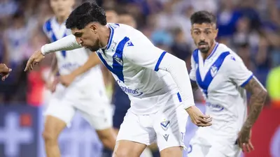Entrenador de Vélez Sarsfield se rinde a Diego Valdés tras brillar con dos asistencias contra Boca Juniors
