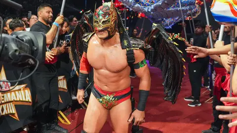 Dragon Lee lanza advertencia a El Original Grande Americano tras su derrota en Clasificatoria de Rey de Reyes