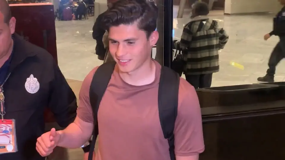 Jonathan Pérez ya está en Guadalajara y se alista como nuevo refuerzo de Chivas