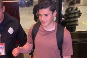 Jonathan Pérez ya llegó a Guadalajara | CAPTURA
