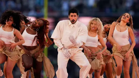 Bad Bunny se robó los reflectores con su show de medio tiempo en el SB LX/AP