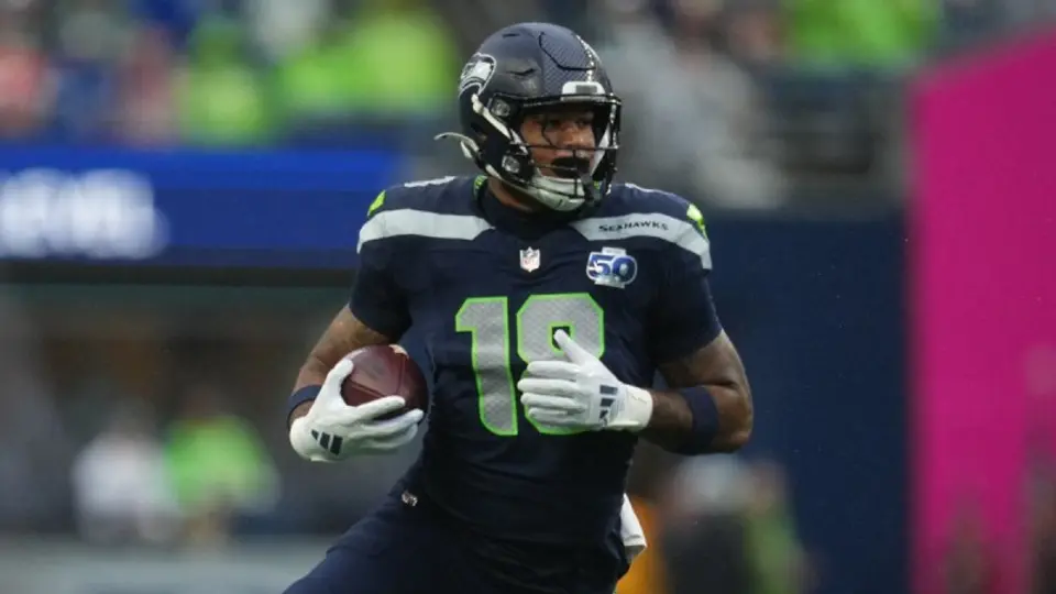 Elijah Arroyo, mexicano de los Seahawks | AFP