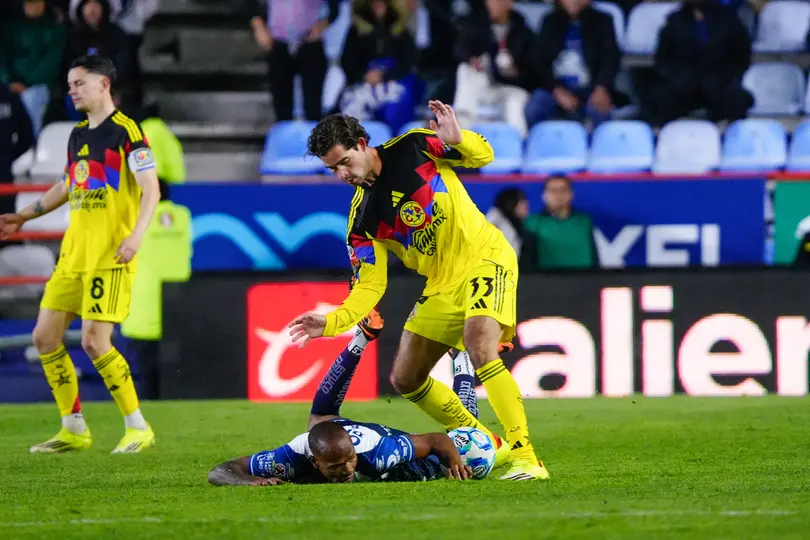 Patricio Salas en el partido de la Jornada 3 del Clausura 2026 de América contra Pachuca | IMAGO 7