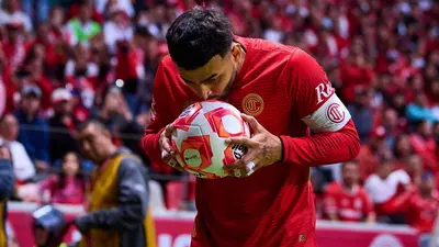 ¡Vuelve el Príncipe del Averno! Alexis Vega reaparece con Toluca tras meses de inactividad
