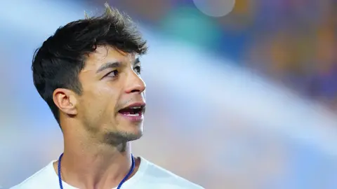 Oliver Torres entrenó junto con Erick Aguirre separados de sus compañeros mientras se recuperan de sus lesiones l MexSport