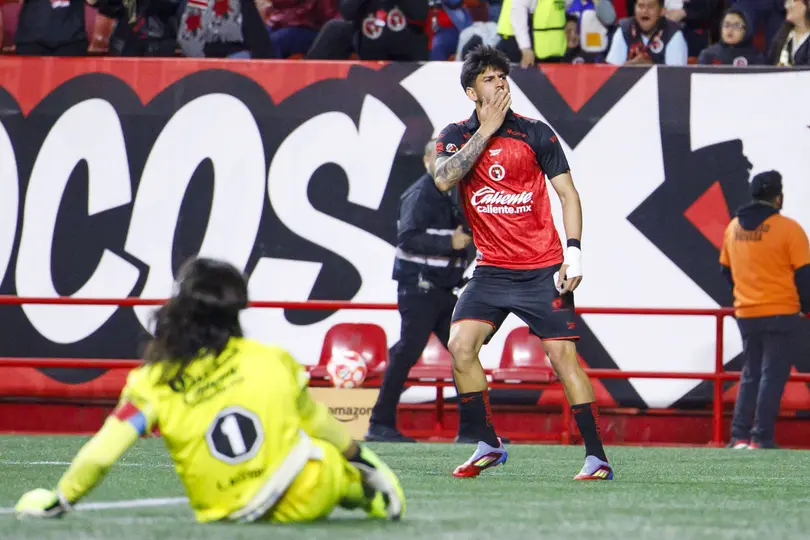 'Chuy' Gómez empató el partido | MexSport