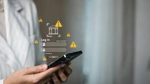 Los ciberdelincuentes buscan generar confianza para obtener datos bancarios sensibles. / iStock