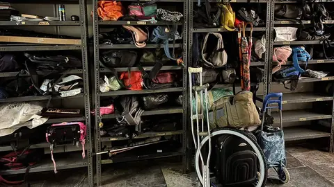 Los objetos más extraños que los usuarios han olvidado en el Metro