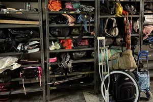 Los objetos más extraños que los usuarios han olvidado en el Metro
