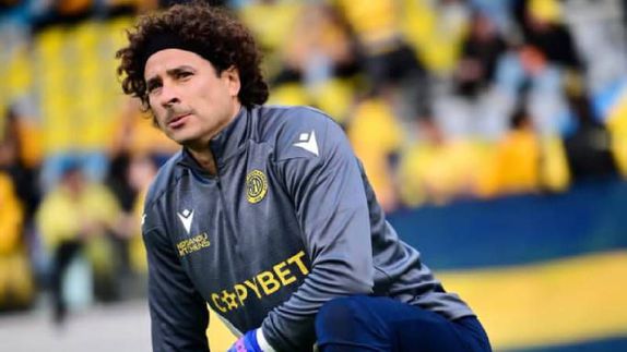 Con Guillermo Ochoa fuera de la convocatoria AEL Limassol derrotó al Enosis Neon Paralimni