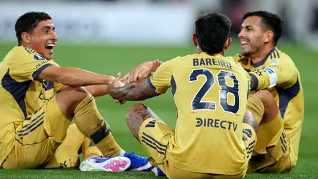 Leandro Paredes anota y Boca Juniors celebra con triunfo ante la U. Católica su regreso a Libertadores