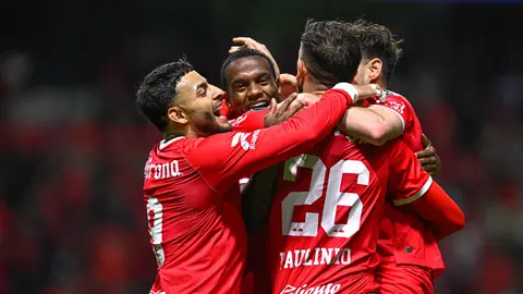 Jugadores de Toluca festejando el segundo gol ante Galaxy | MEXSPORT