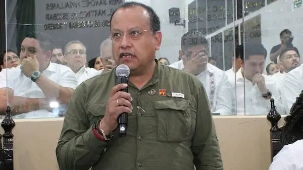 Diputado del PT en Tabasco desata polémica. / RS