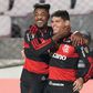 Flamengo inicia defensa de título en Copa Libertadores venciendo a Cusco con polémica arbitral