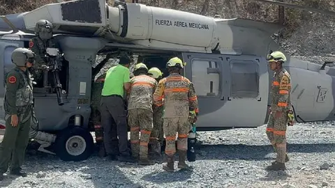 Elementos de la Defensa nacional lo trasladaron en helicóptero a un hospital para su valoración / FB: @SEDENAmxOficial