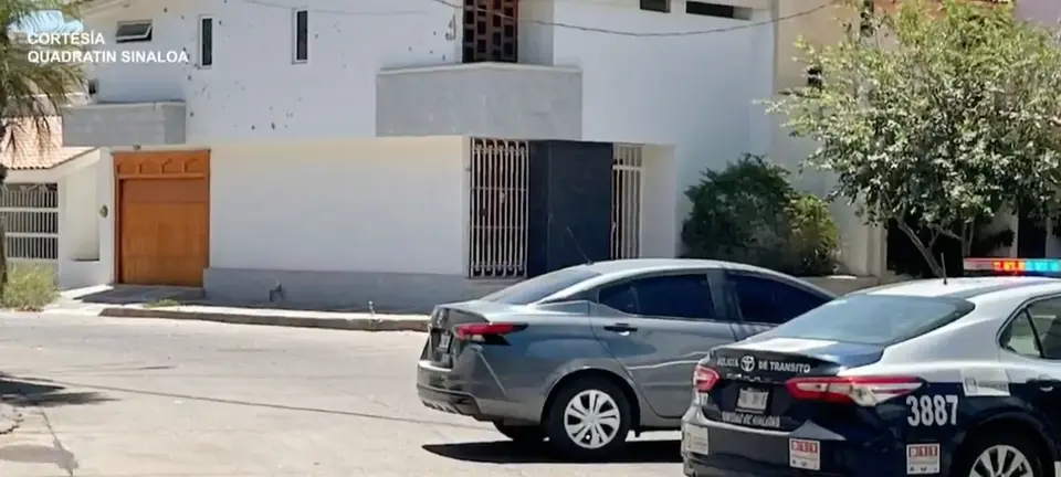 El ataque a una de las viviendas de Rubén Rocha Moya sucedió este sábado pasado el medio día / Especial