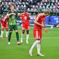 Harry Kane protagoniza bochornoso penal fallado y rompe marca perfecta en la Bundesliga