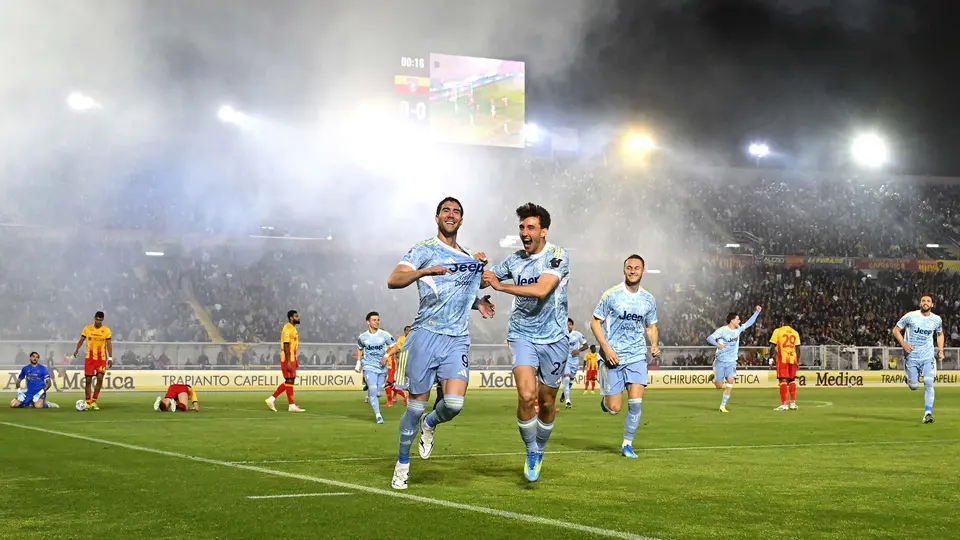 ¡Milan y Santi en peligro! Juventus vence a Lecce y se afianza a Champions