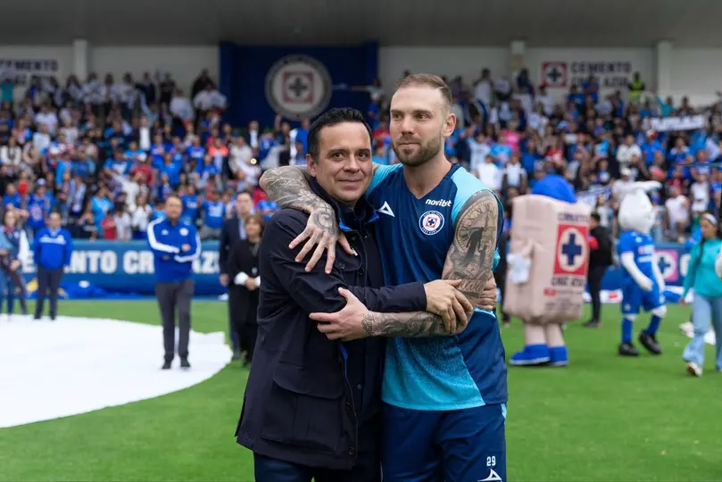 Ingeniero Víctor Velázquez y Rotondi | Cruz Azul